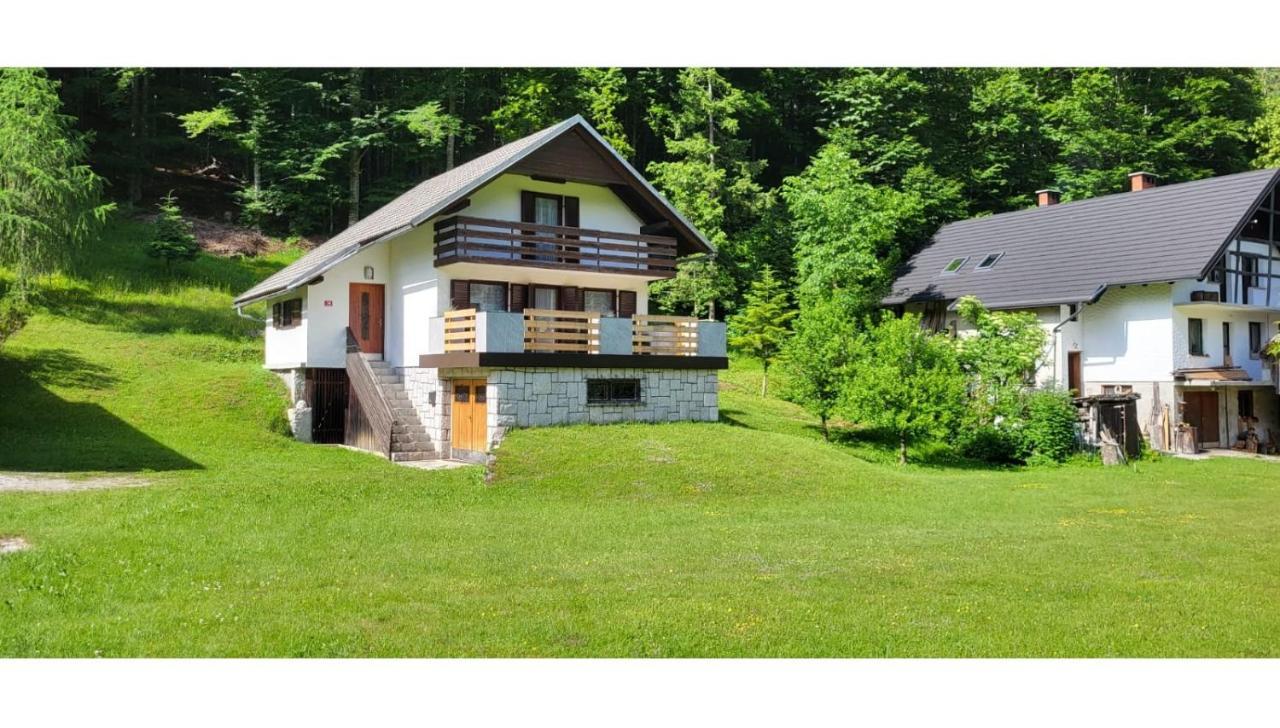 Pocitniska Hisa Pr Puc Mojstrana Exterior foto